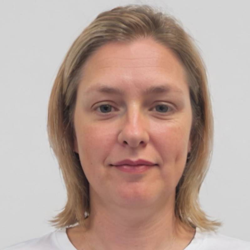 Esmeralda Van Niekerk