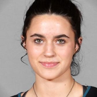 Eva Thompson